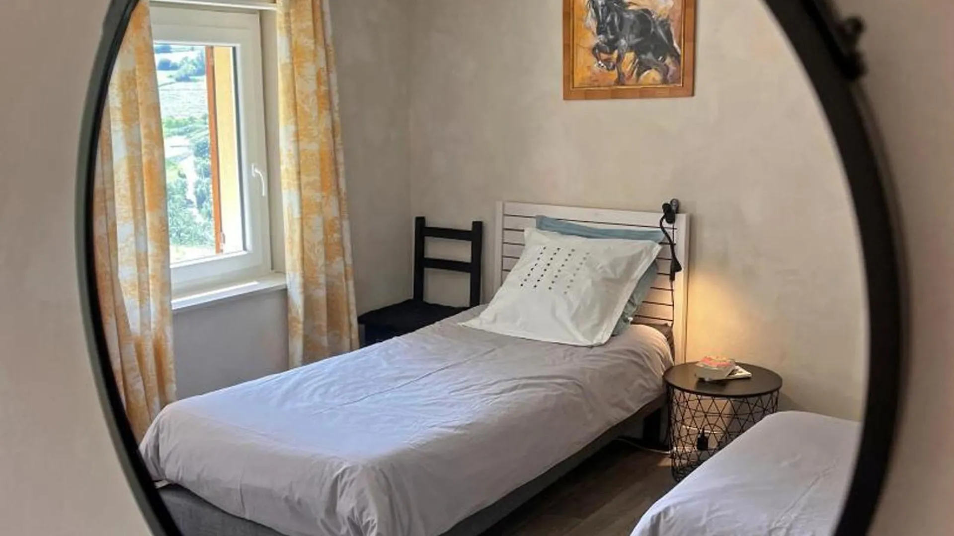 Maison De Campagne Avec Piscine, Spa Et Jeux Exterieurs Dans Le Haut Beaujolais - Fr-1-496-247 Belmont-de-la-Loire