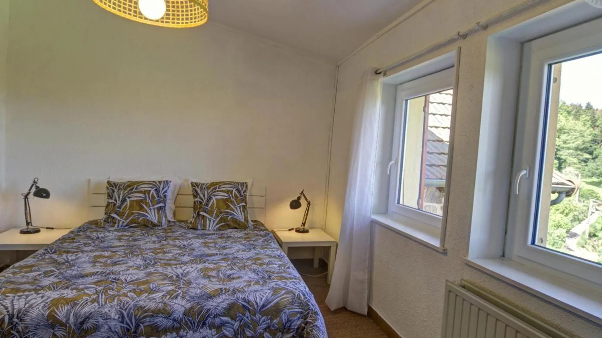 Holiday home Maison De Campagne Avec Piscine, Spa Et Jeux Exterieurs Dans Le Haut Beaujolais - Fr-1-496-247 Belmont-de-la-Loire