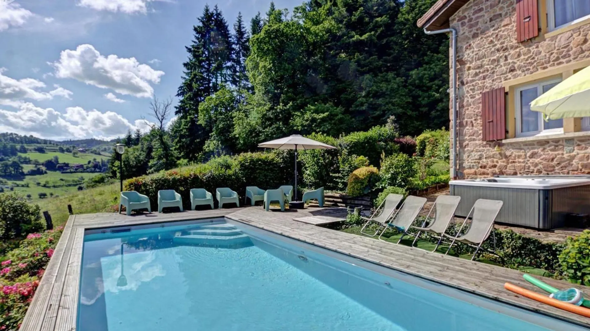 度假居 Maison De Campagne Avec Piscine, Spa Et Jeux Exterieurs Dans Le Haut Beaujolais - Fr-1-496-247 Belmont-de-la-Loire