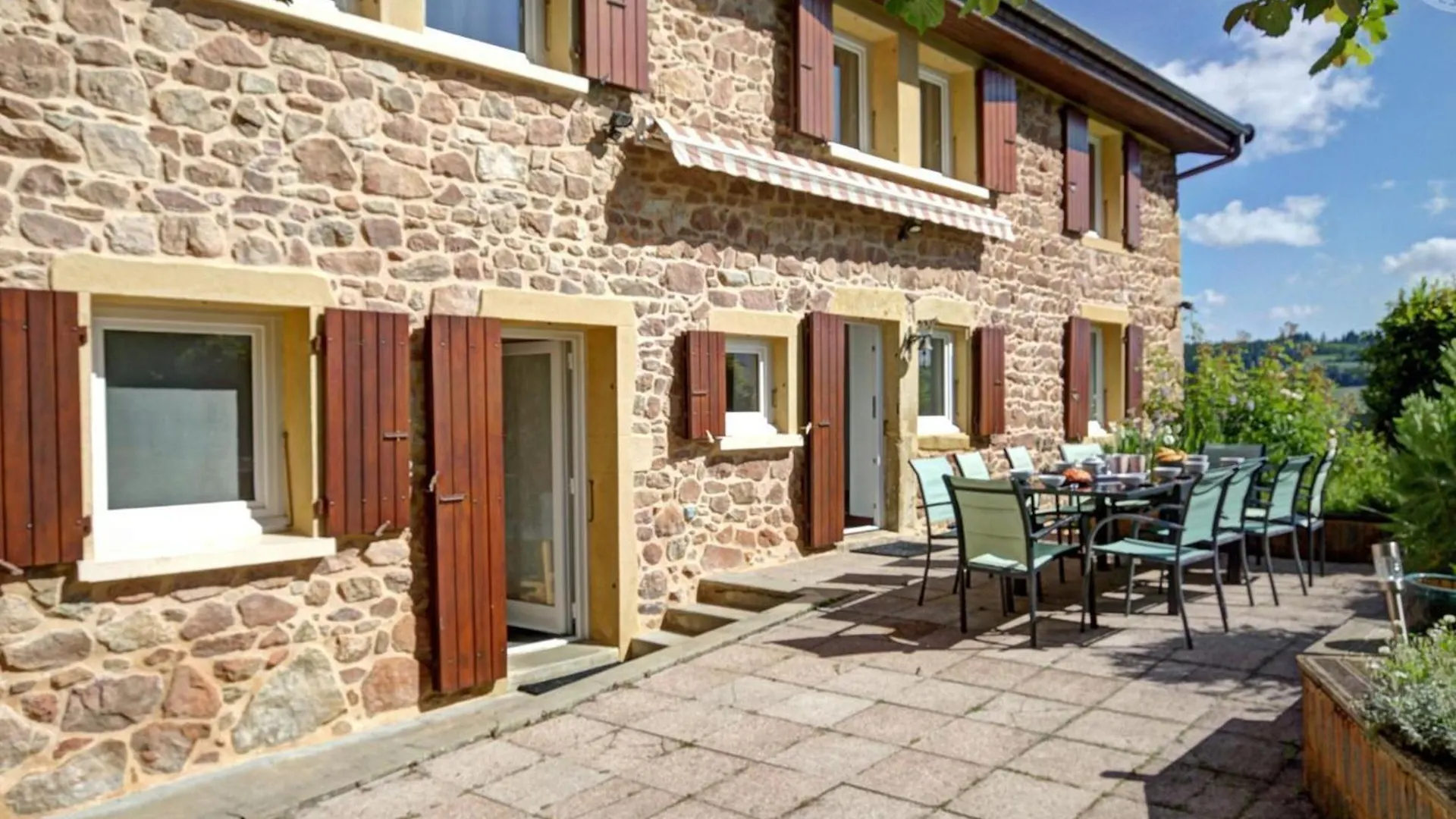 Maison De Campagne Avec Piscine, Spa Et Jeux Exterieurs Dans Le Haut Beaujolais - Fr-1-496-247 Belmont-de-la-Loire 0*,  法国