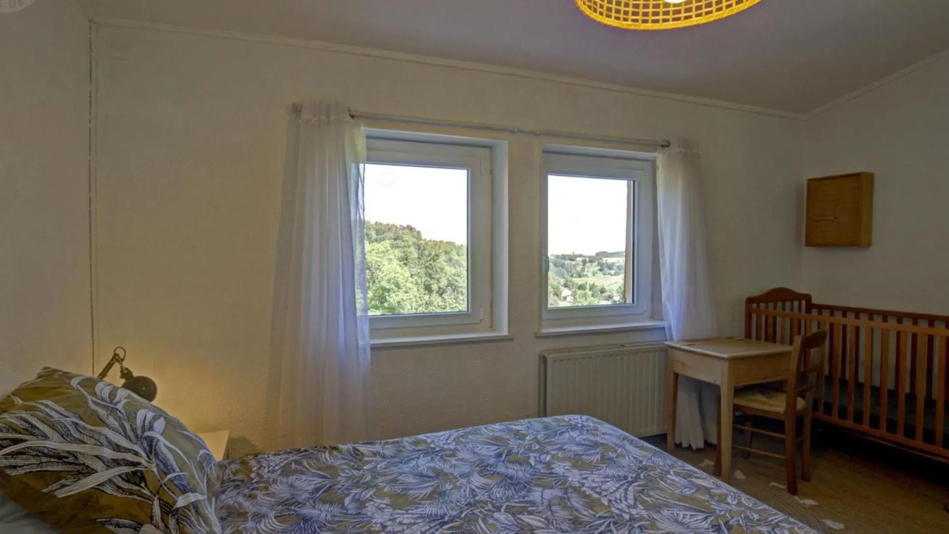 Maison De Campagne Avec Piscine, Spa Et Jeux Exterieurs Dans Le Haut Beaujolais - Fr-1-496-247 Belmont-de-la-Loire
